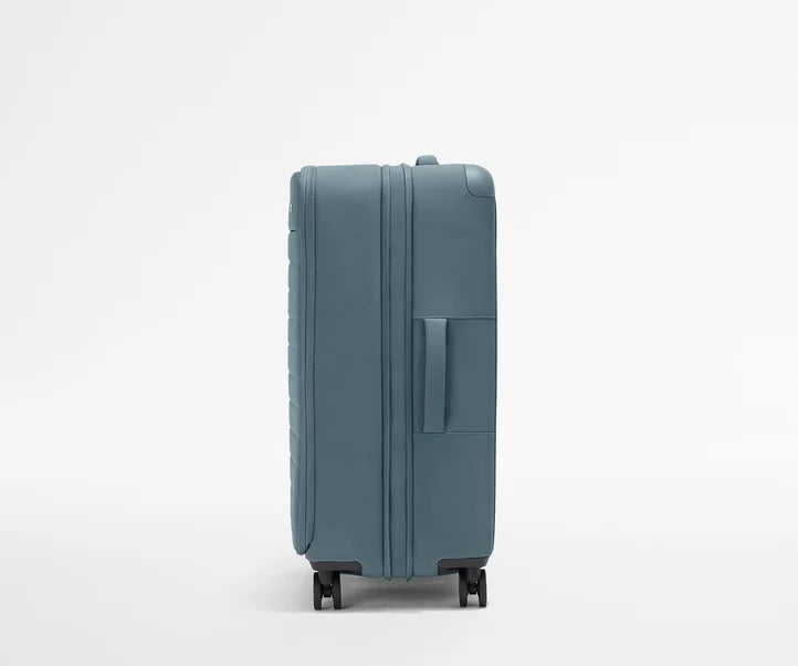 Softside Large in Coast Blue Luggage