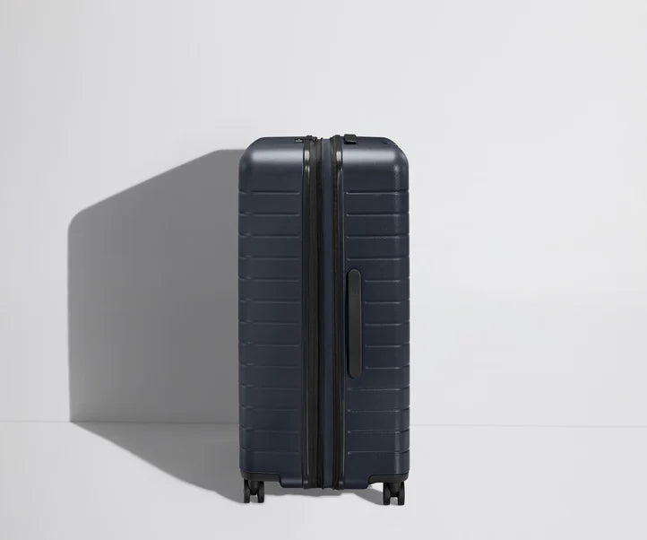 Check-In The Large Flex in Navy Blue Luggage