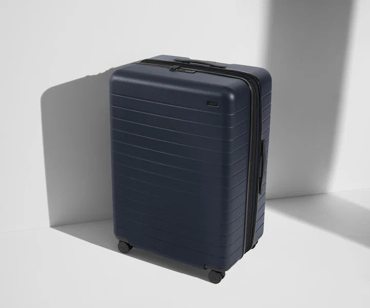Check-In The Large Flex in Navy Blue Luggage