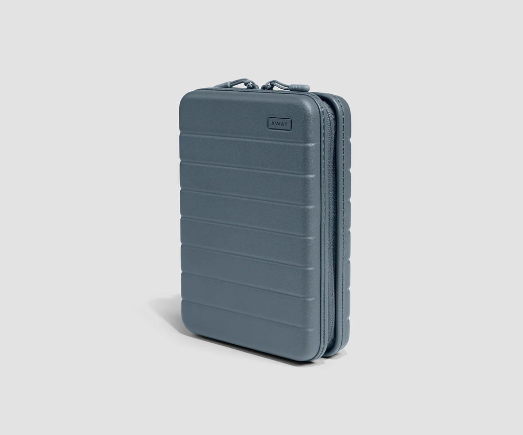 Medium Tech Case in Coast Blue